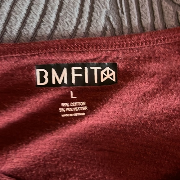 BMFIT scallop tee “if you’re reading this it’s arm day” - Picture 2 of 3